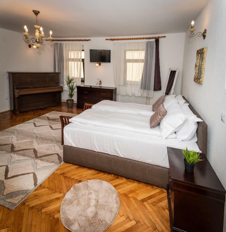 Musik Apartments Old Town Sibiu Buitenkant foto