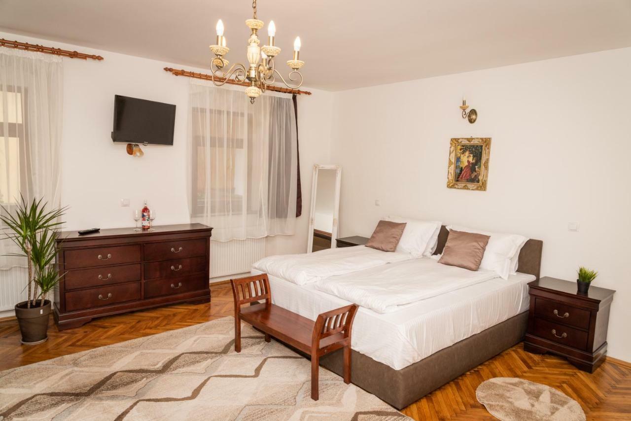 Musik Apartments Old Town Sibiu Buitenkant foto